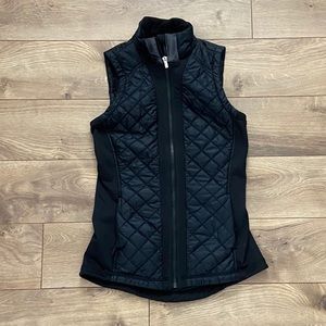 Athleta thin black quilted vest